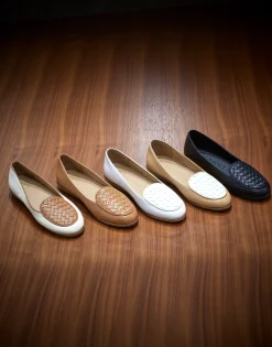 Comfortable Women's Woven Plug Loafer in Natural Canvas Fabric Faux Leather
